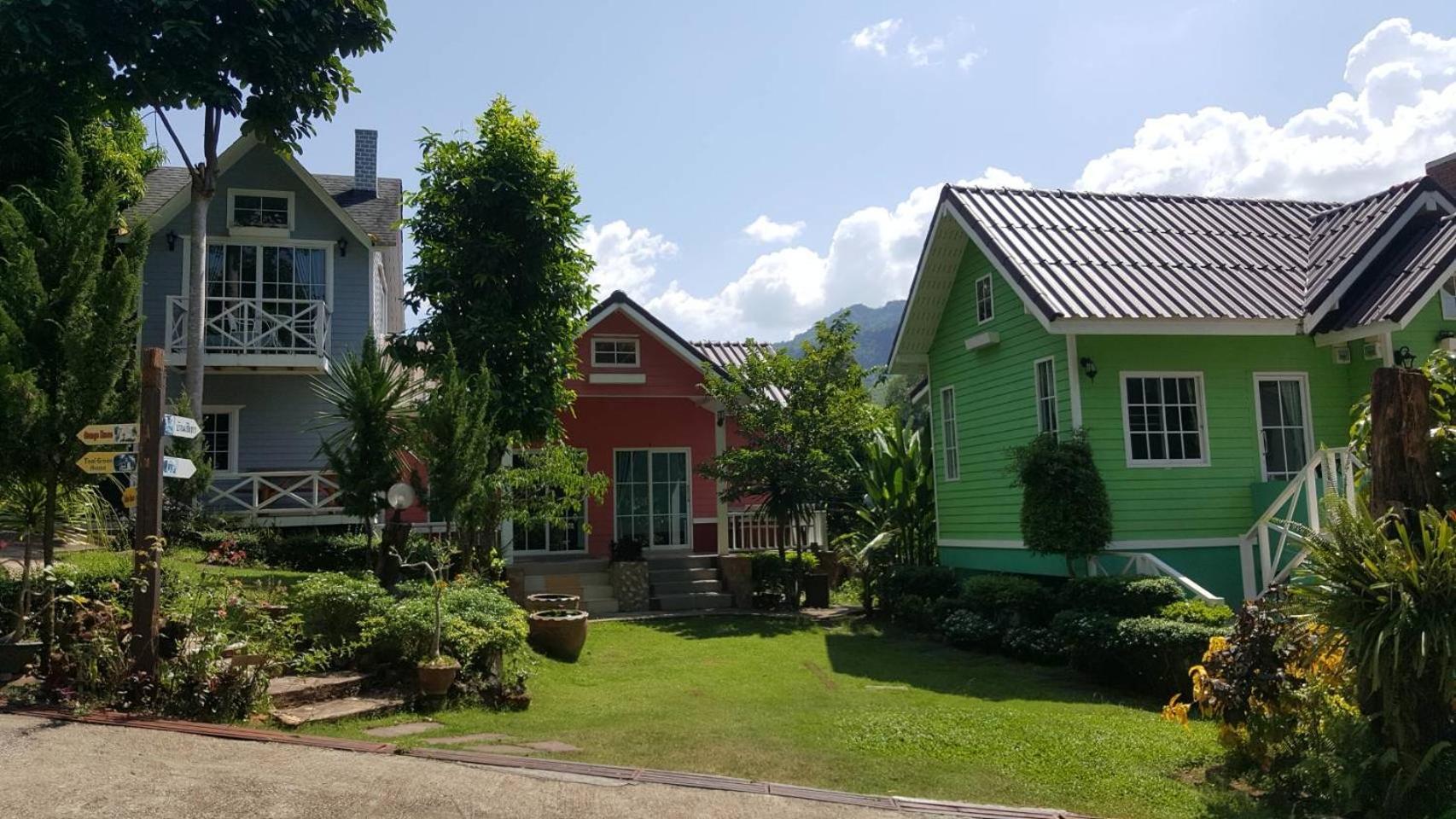Suriyan Villa Erawan Kanchanaburi สุริยัน วิลล่า เอราวัณ กาญจนบุรี Tha Kradan Esterno foto